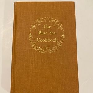 Vtg 1968 The Blue Sea Cookbook